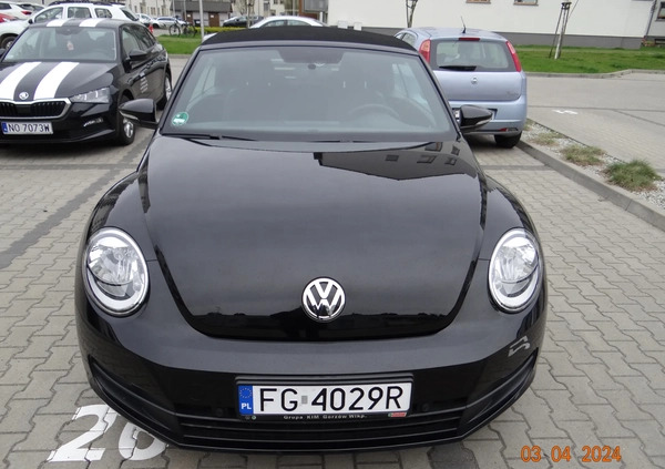 Volkswagen Beetle cena 59900 przebieg: 49600, rok produkcji 2016 z Margonin małe 326